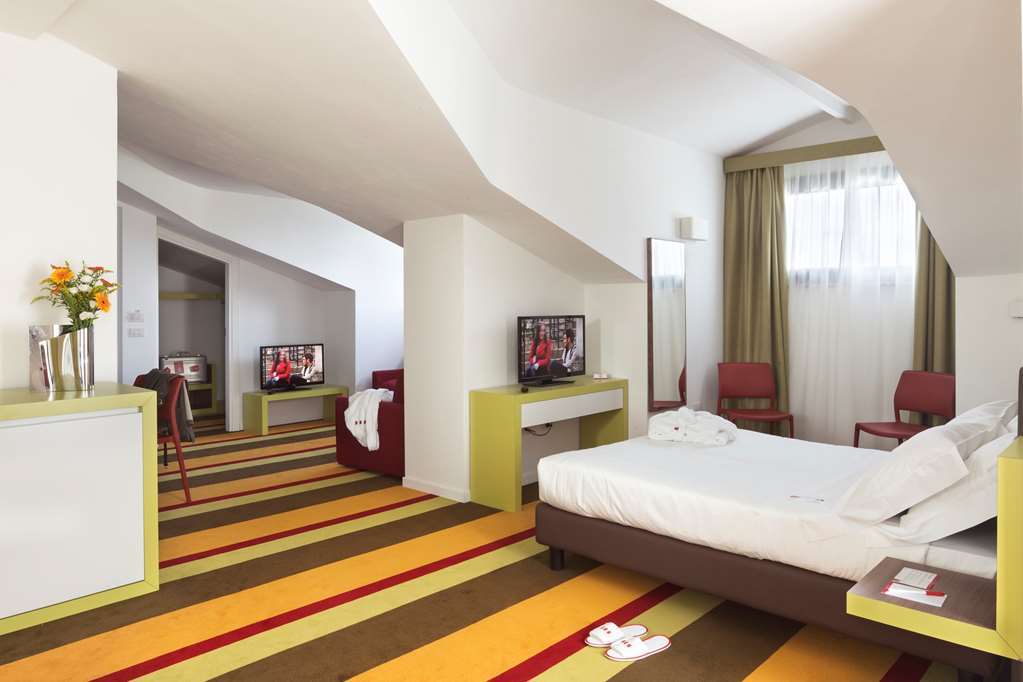 Unaway Hotel Фабро Номер фото