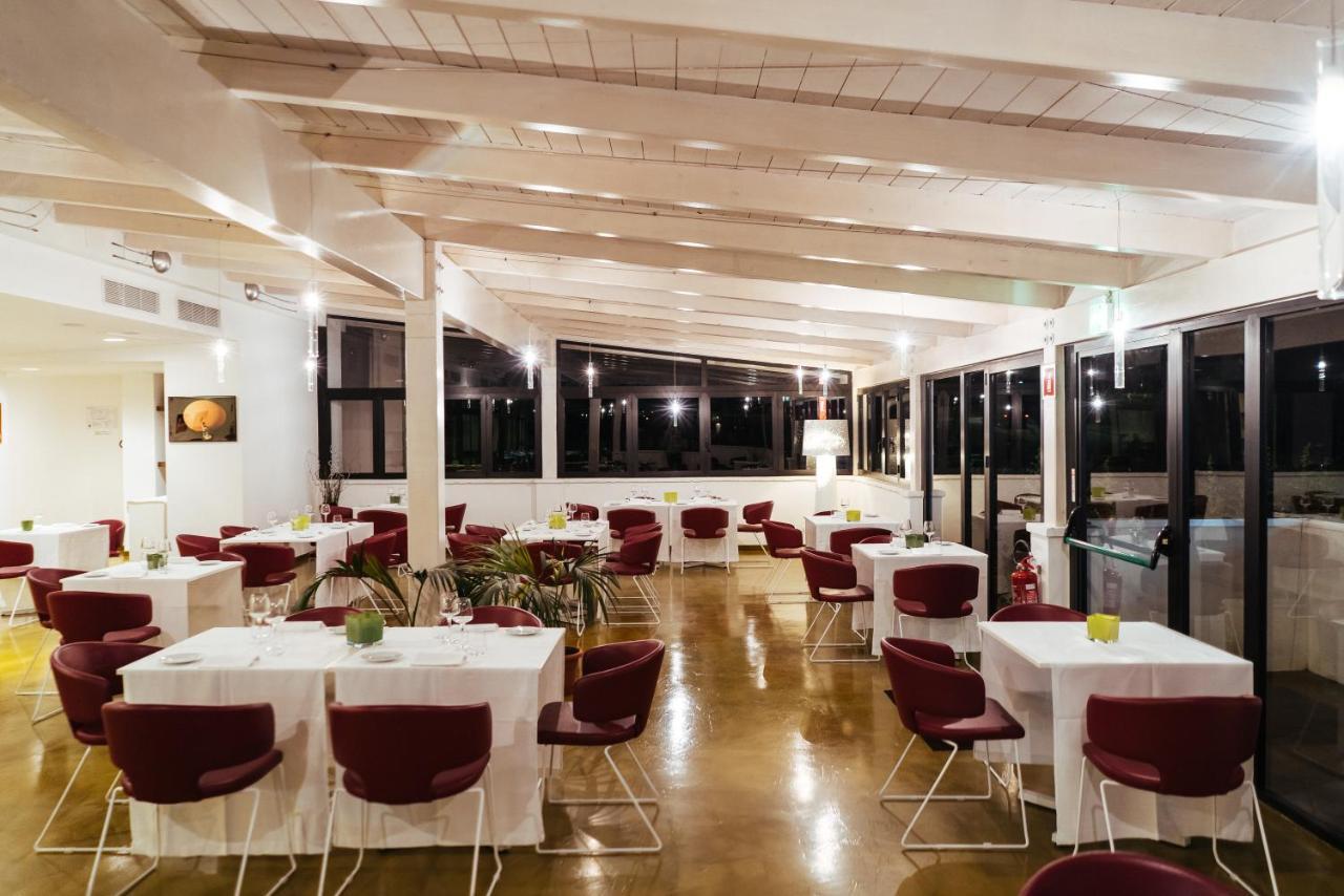 Unaway Hotel Фабро Екстер'єр фото